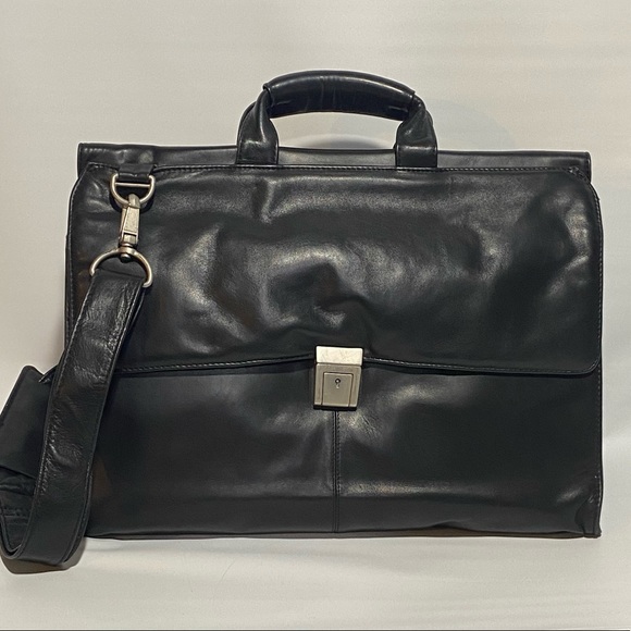 Kenneth Cole Reaction Handbags - Kenneth Cole Reaction Black Leather Portfolio/Laptop Bag
